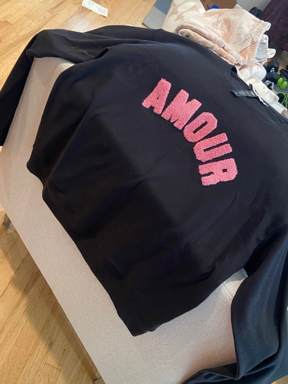BEACH RIOT "AMOUR" Sweatshirt BLACK NWT XL NWOT